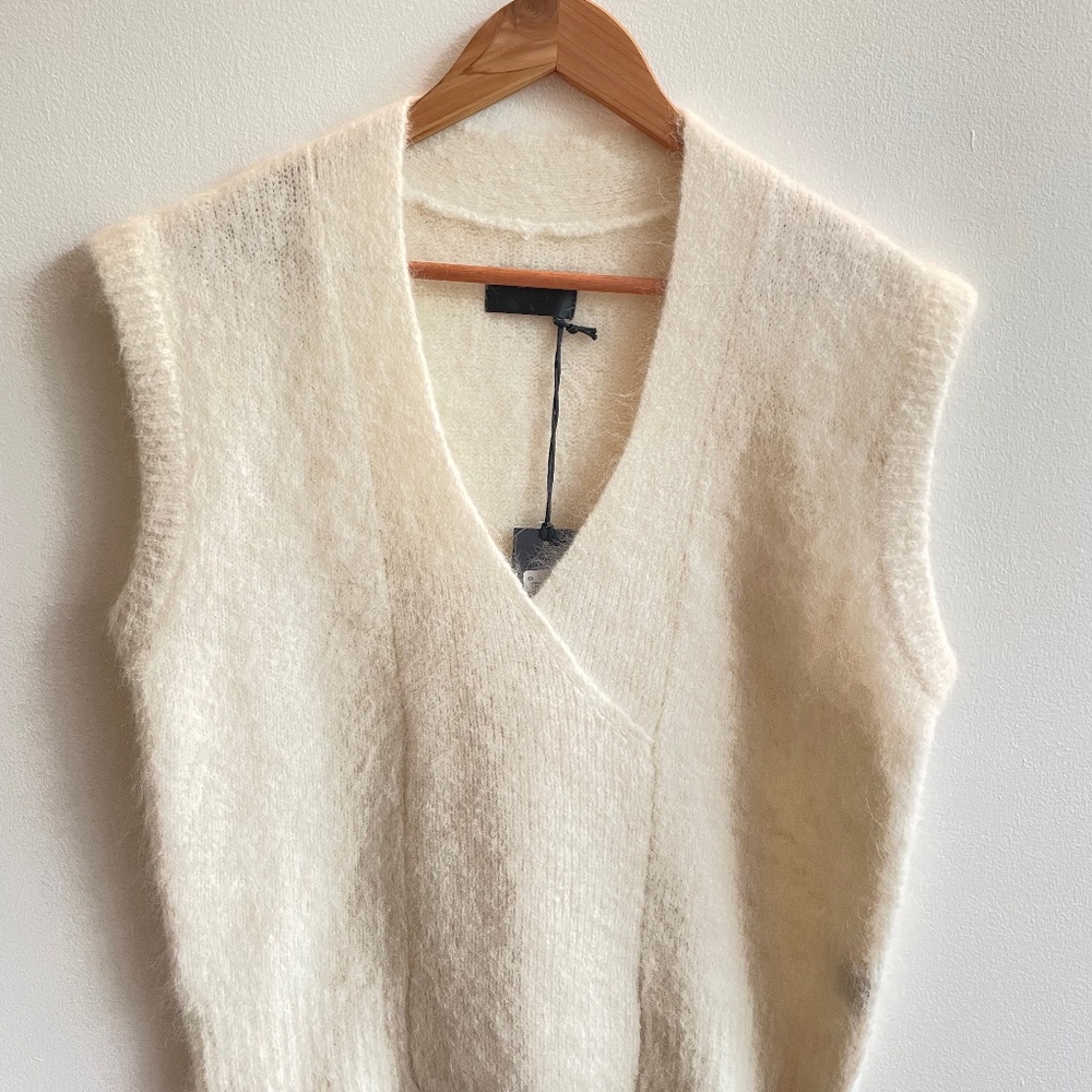 RTA Sweater Vest NWT